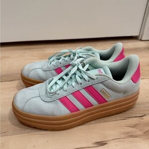 Adidas Women's VL Court Bold Sneakers